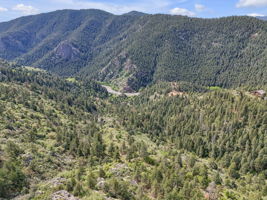 Welcome to 5126 Raven Gulch Road