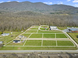 71 River Vlg Dr, Marion, NC 28752, USA Photo 6