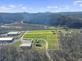 71 River Vlg Dr, Marion, NC 28752, USA Photo 5