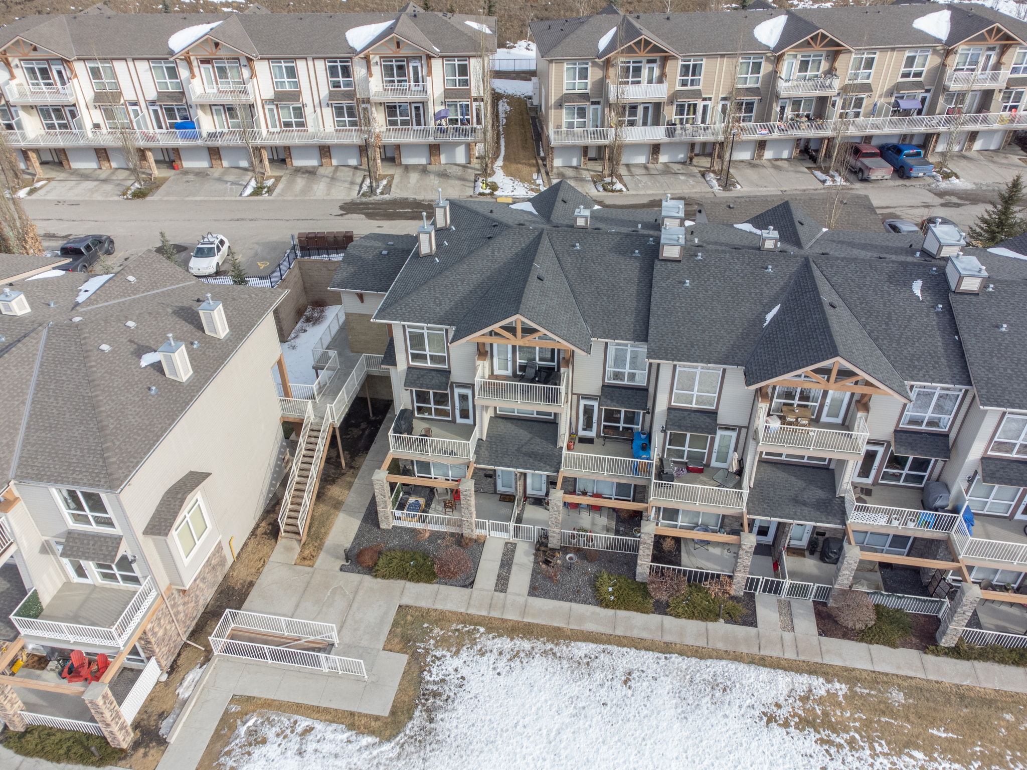 Rockyledge View NW, Calgary, AB T3G, Canada Photo 42