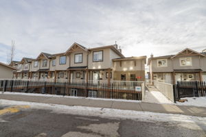 Rockyledge View NW, Calgary, AB T3G, Canada Photo 2