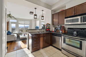 Rockyledge View NW, Calgary, AB T3G, Canada Photo 11