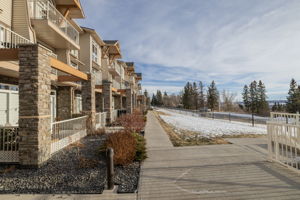 Rockyledge View NW, Calgary, AB T3G, Canada Photo 31