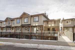 Rockyledge View NW, Calgary, AB T3G, Canada Photo 1