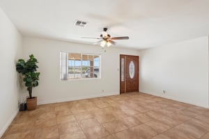 S Lawson Dr-S1308-013.jpg