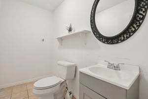 S Lawson Dr-S1308-037.jpg