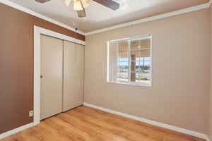 S Lawson Dr-S1308-039.jpg