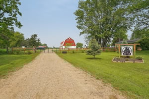 S2933 Co Rd T-3105-007.jpg