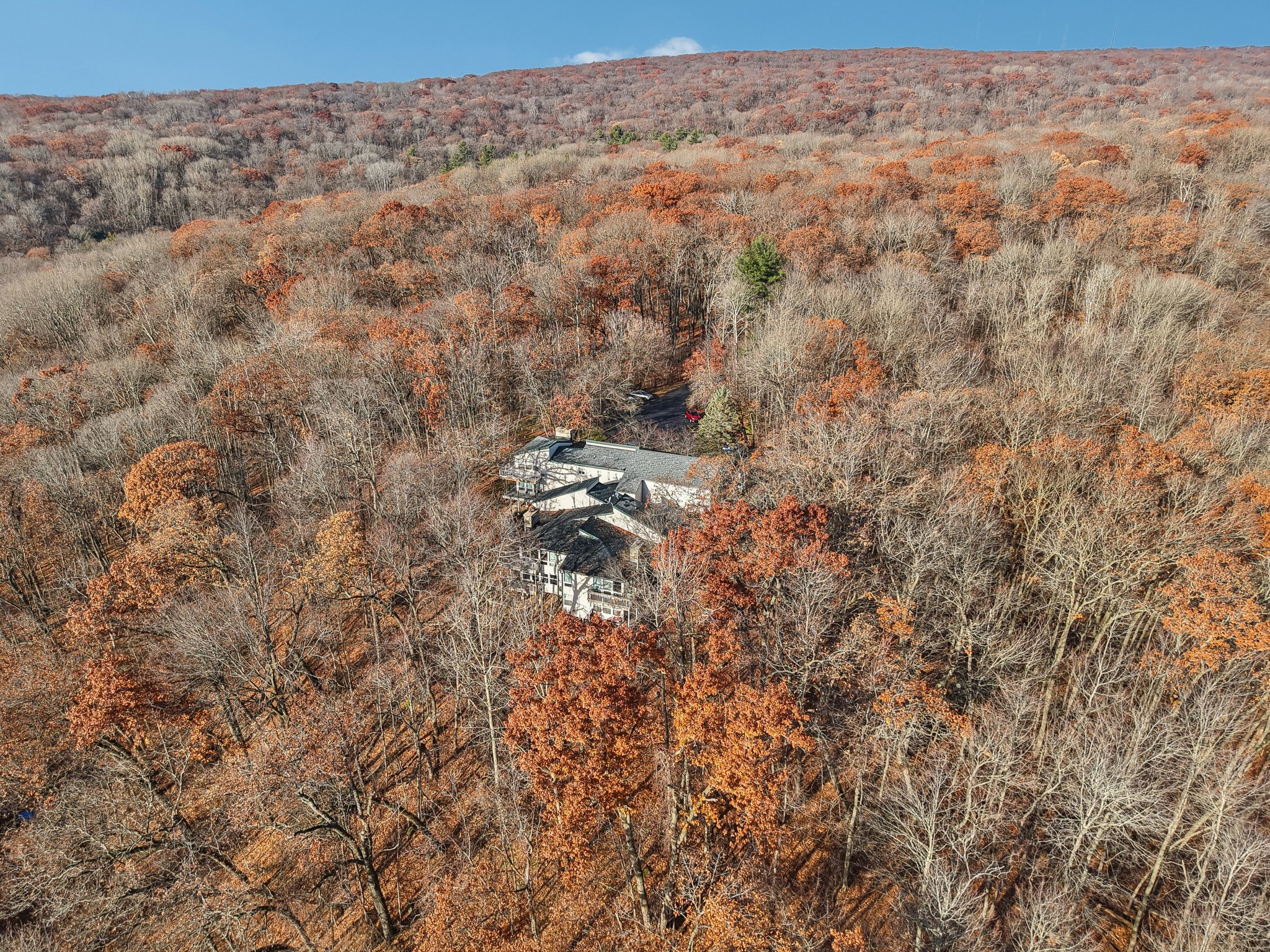 S6185 Bluff Rd-S2211-1-013.jpg