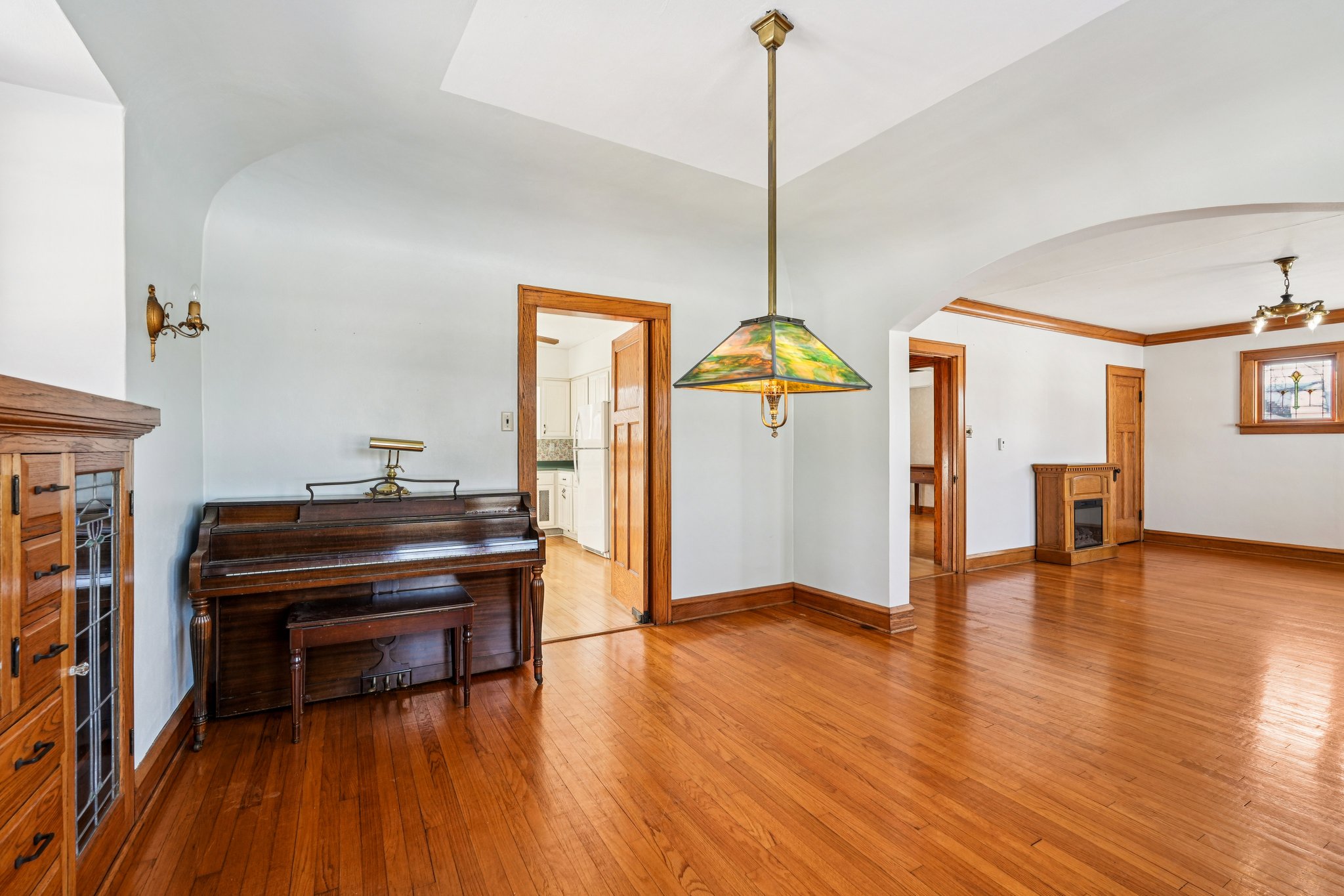 S73W14573 Woods Rd-S2001-033.jpg