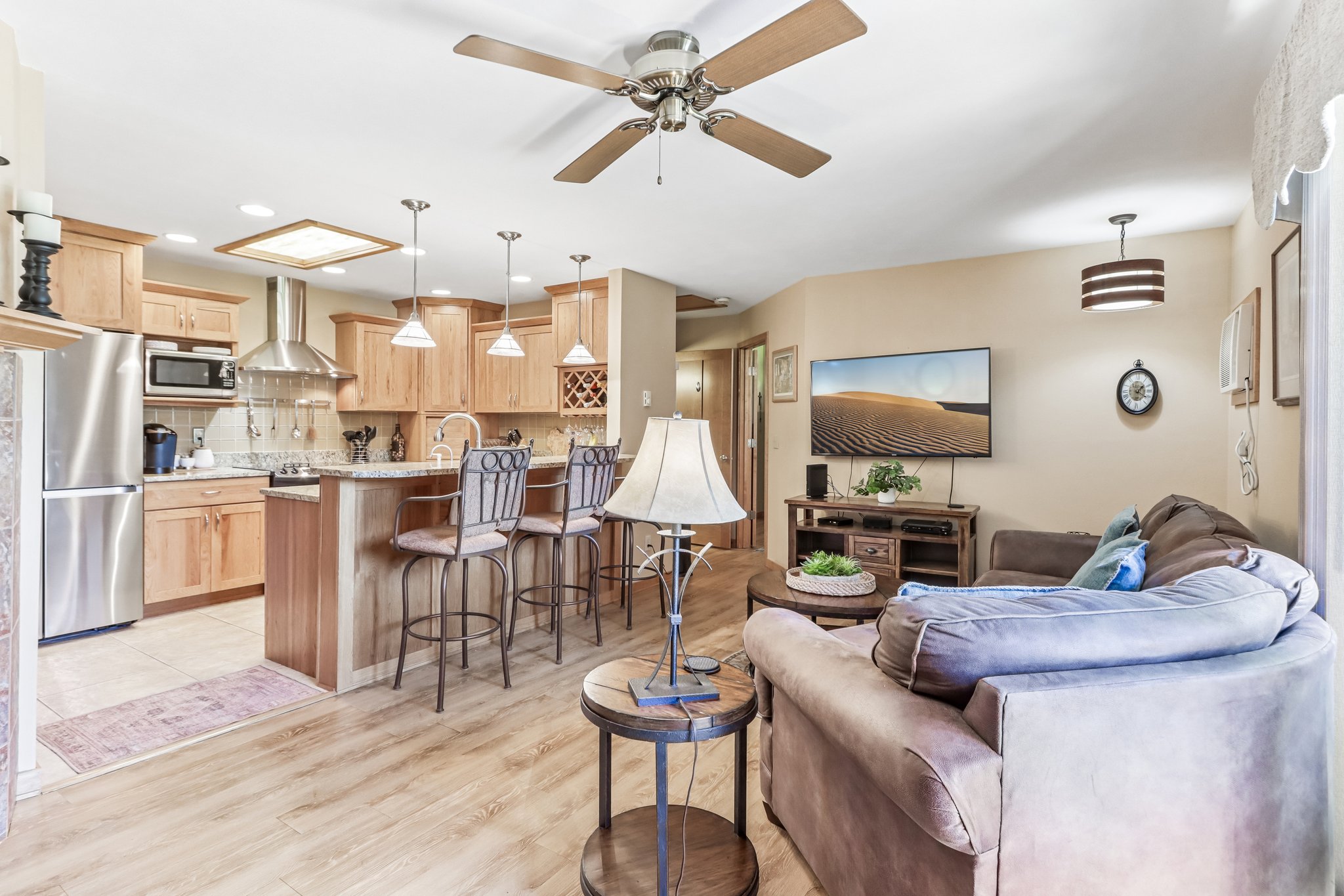 S8170 Kassner Rd 31-S1205-013.jpg