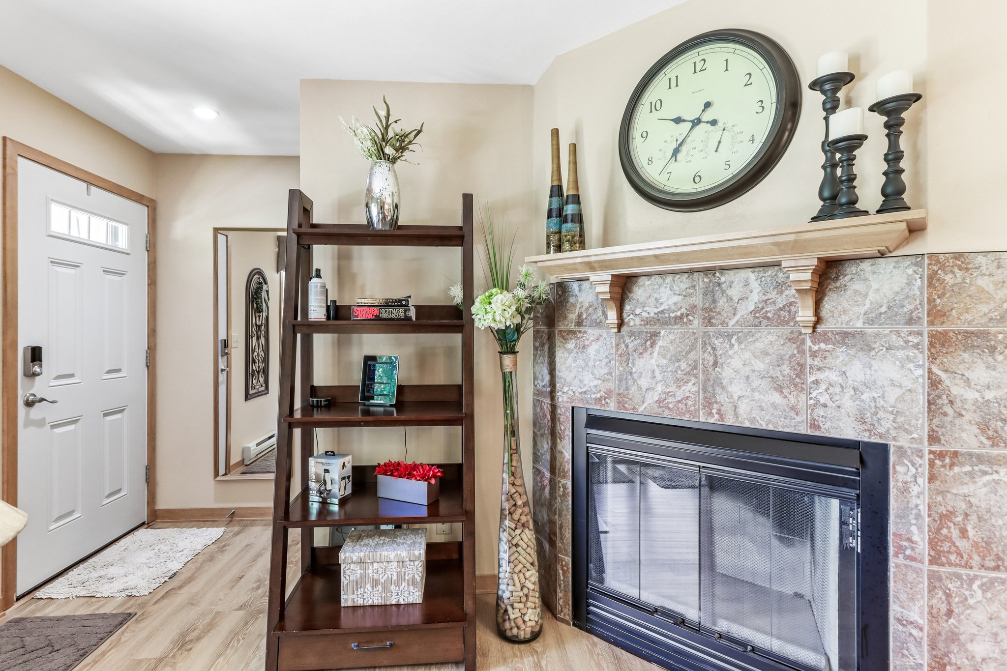 S8170 Kassner Rd 31-S1205-015.jpg