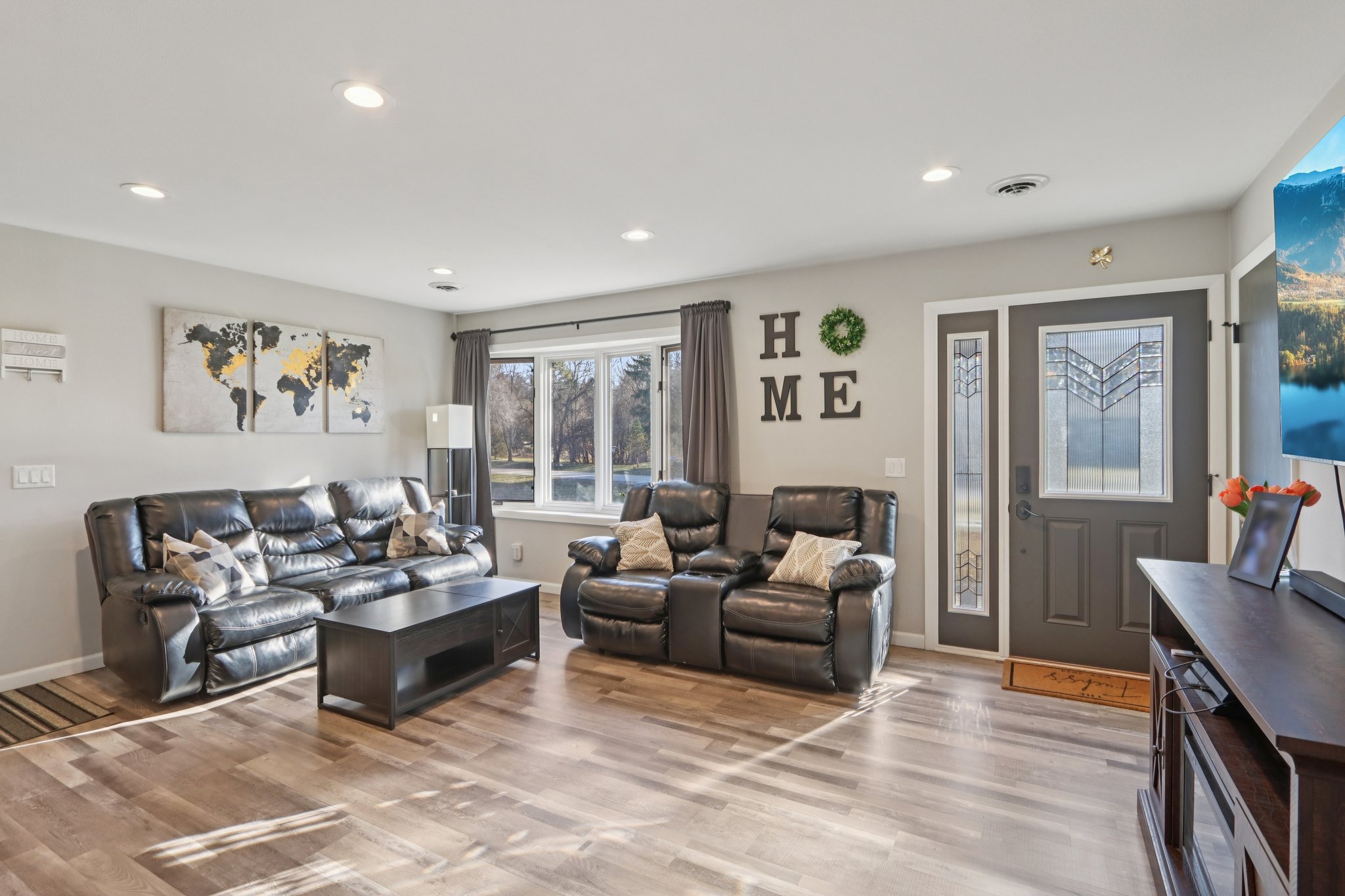 S9061 Meadowdale Rd-S1303-008.jpg