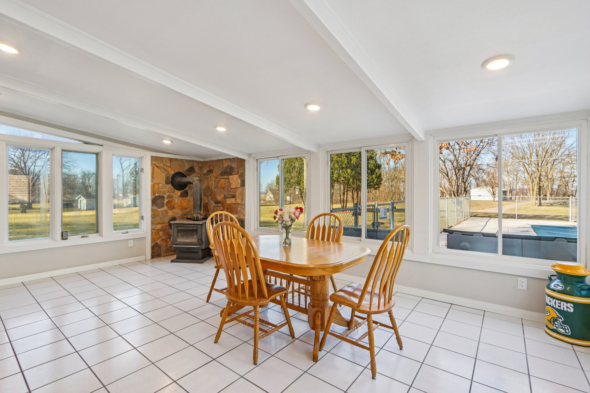 S9061 Meadowdale Rd-S1303-012.jpg