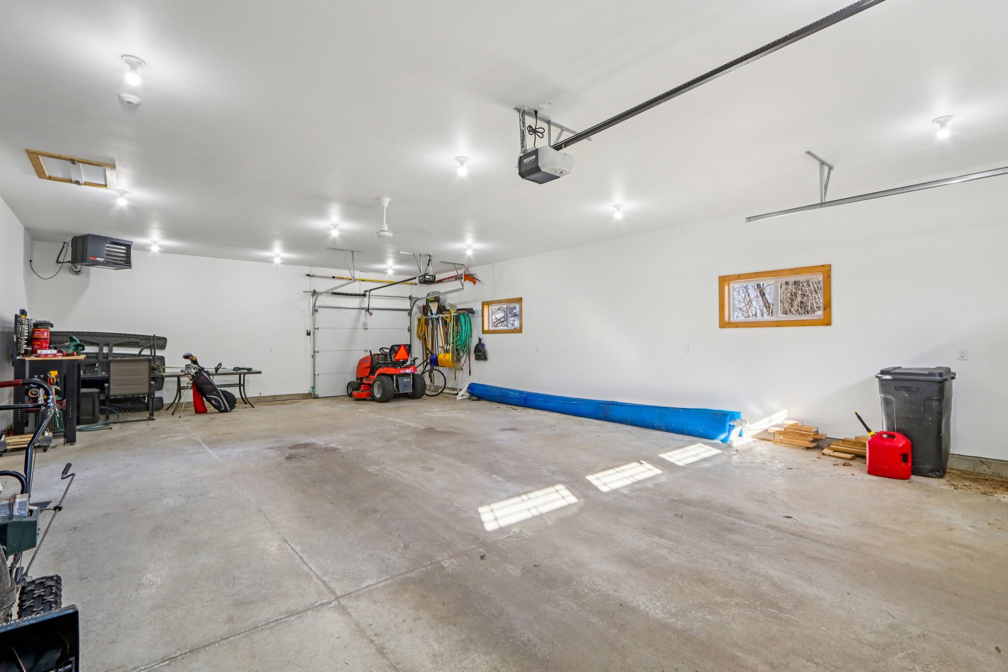 S9061 Meadowdale Rd-S1303-040.jpg