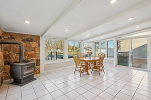 S9061 Meadowdale Rd-S1303-009.jpg