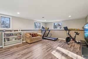 S9061 Meadowdale Rd-S1303-020.jpg