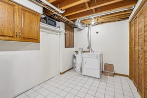 S9061 Meadowdale Rd-S1303-041.jpg