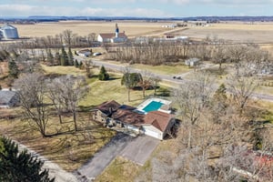 S9061 Meadowdale Rd-S1303-057.jpg