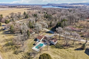 S9061 Meadowdale Rd-S1303-060.jpg