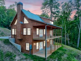 DJI_20250923192033_0514_D_4_0515_D_4_0516_D_4_0517_D_4_0518_D day to dusk.jpeg