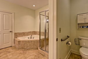  Photo 31
