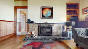  Photo 48