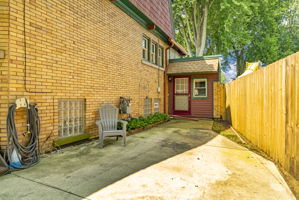  Photo 47