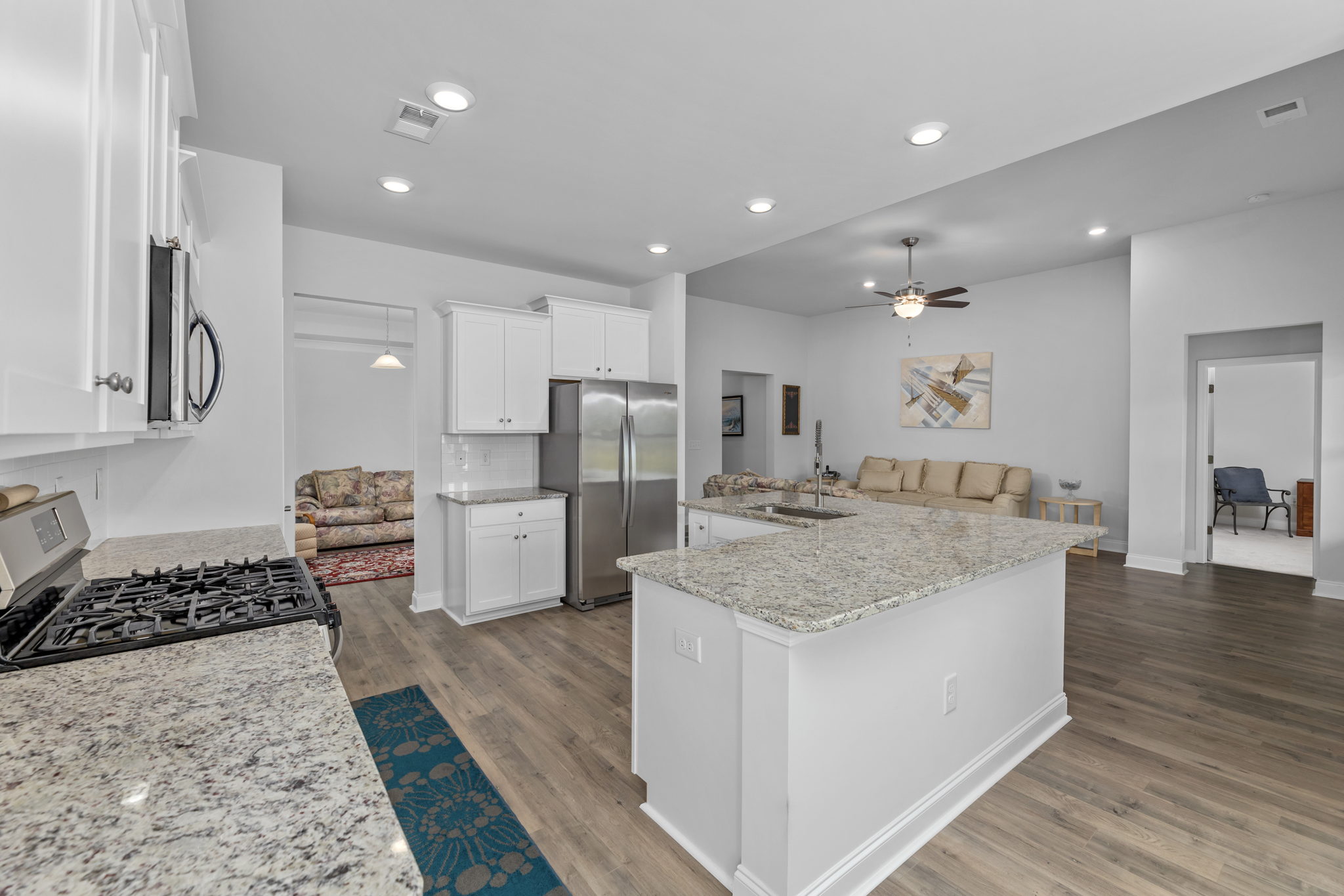Suwanee Ct, South Carolina 29588, USA Photo 10