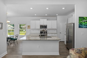 Suwanee Ct, South Carolina 29588, USA Photo 8