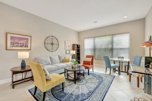 LVING ROOM/CLUB ROOM