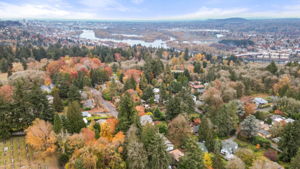 SW View Point Terrace, Portland, OR, USA Photo 6