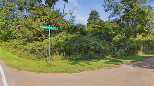001_DJI_20260916222949_0137_D