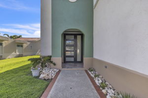  Photo 0