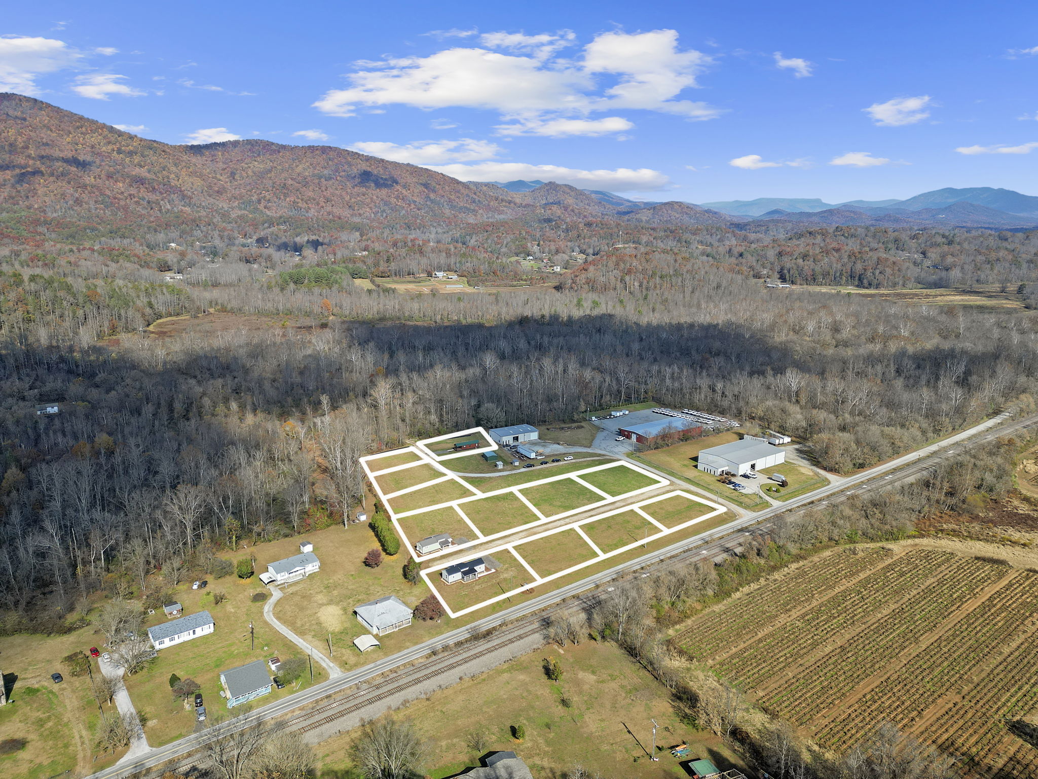 71 River Vlg Dr, Marion, NC 28752, USA Photo 13