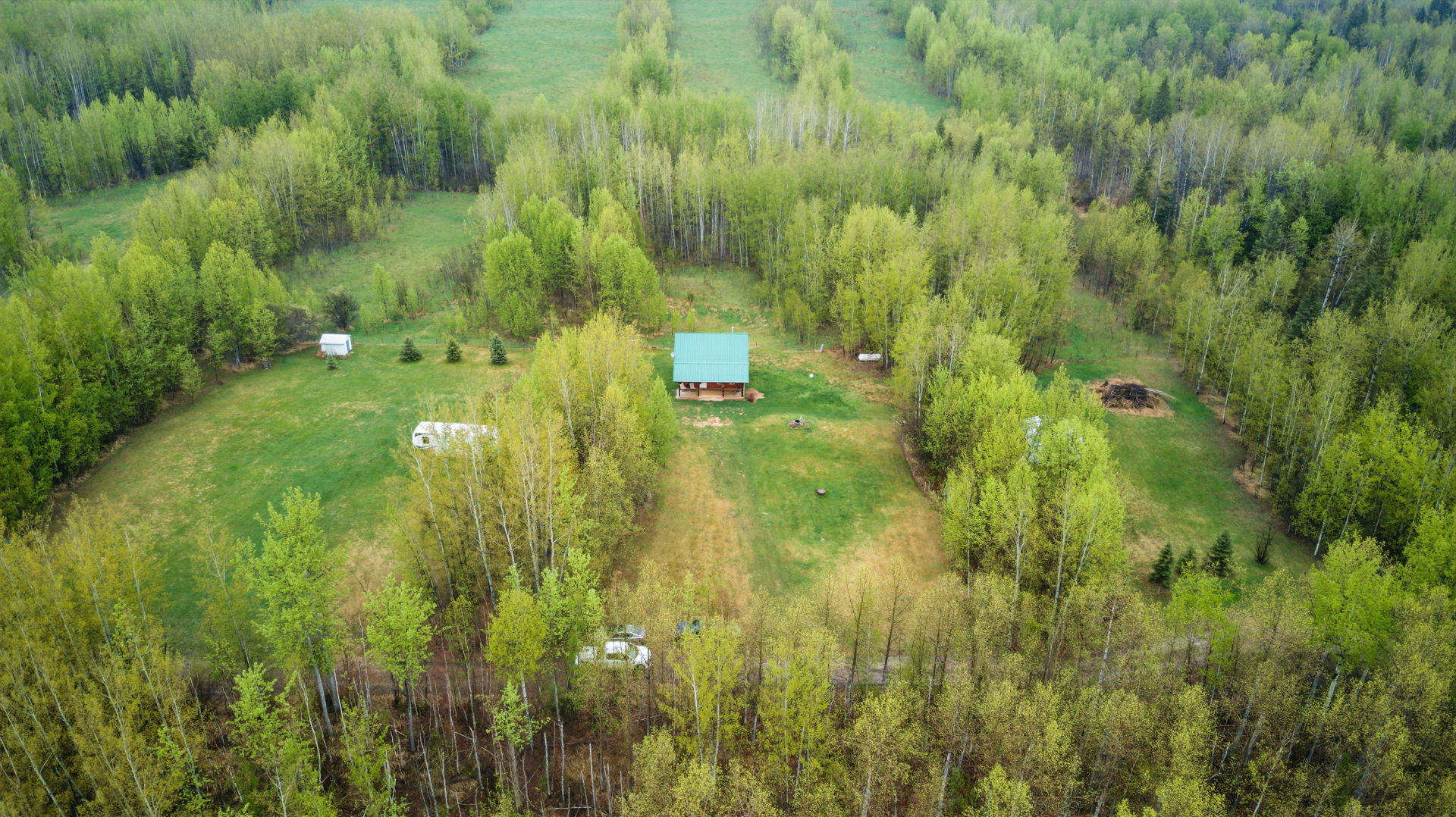  Photo 32