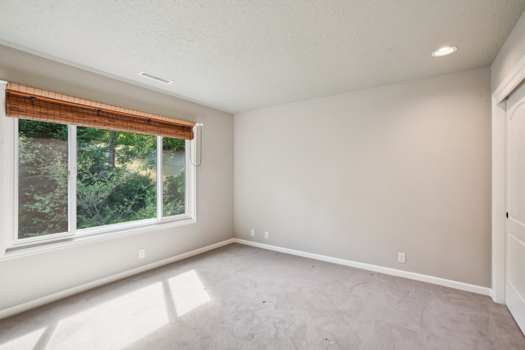 Tyndall Ct-S0608-055.jpg