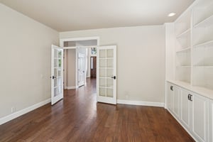 Tyndall Ct-S0608-030.jpg