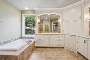 Tyndall Ct-S0608-043.jpg