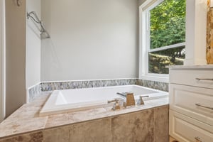 Tyndall Ct-S0608-045.jpg