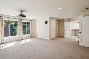 Tyndall Ct-S0608-060.jpg