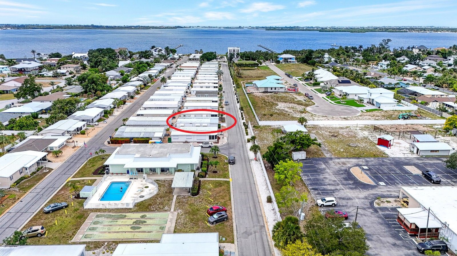  Photo 39