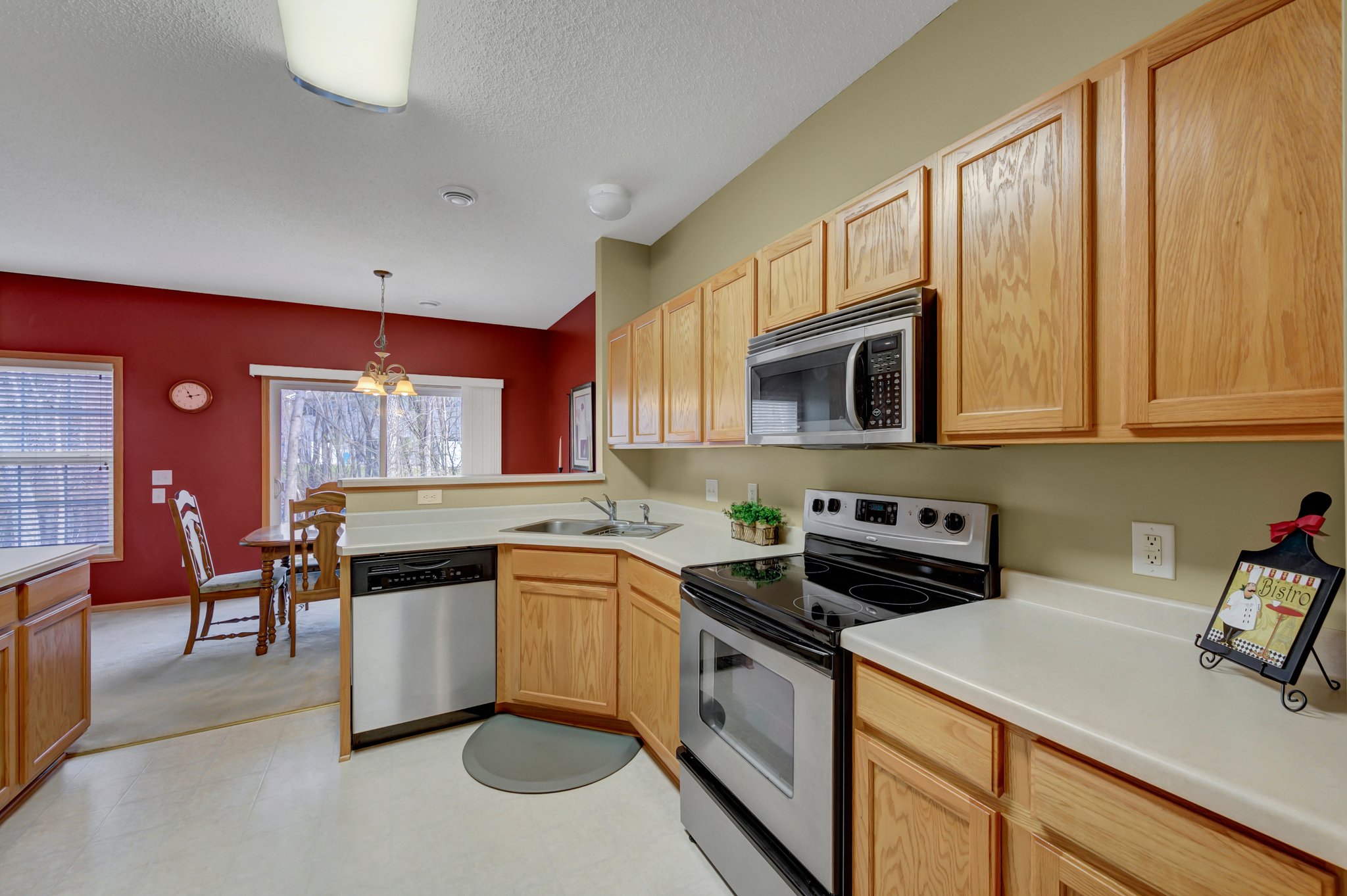 910 Village Pkwy, Circle Pines, MN 55014, US Photo 14