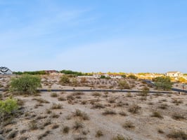 W Highland Ave - 013.jpg