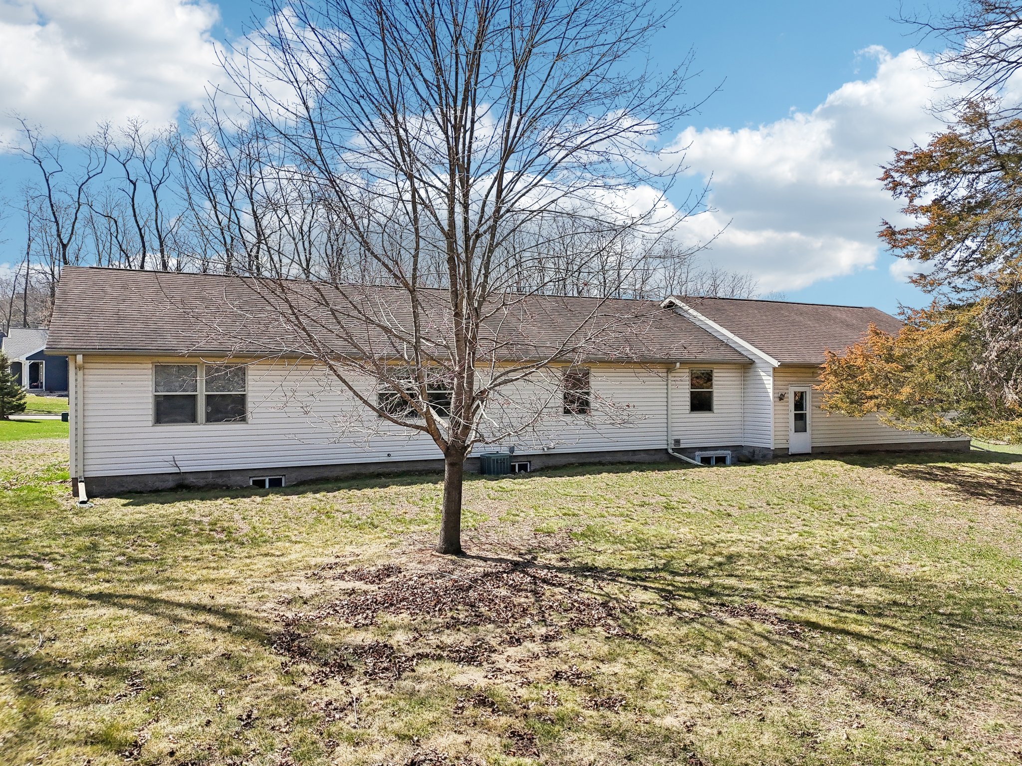 W10927 Arbor Valley Rd-1704-1-004.jpg