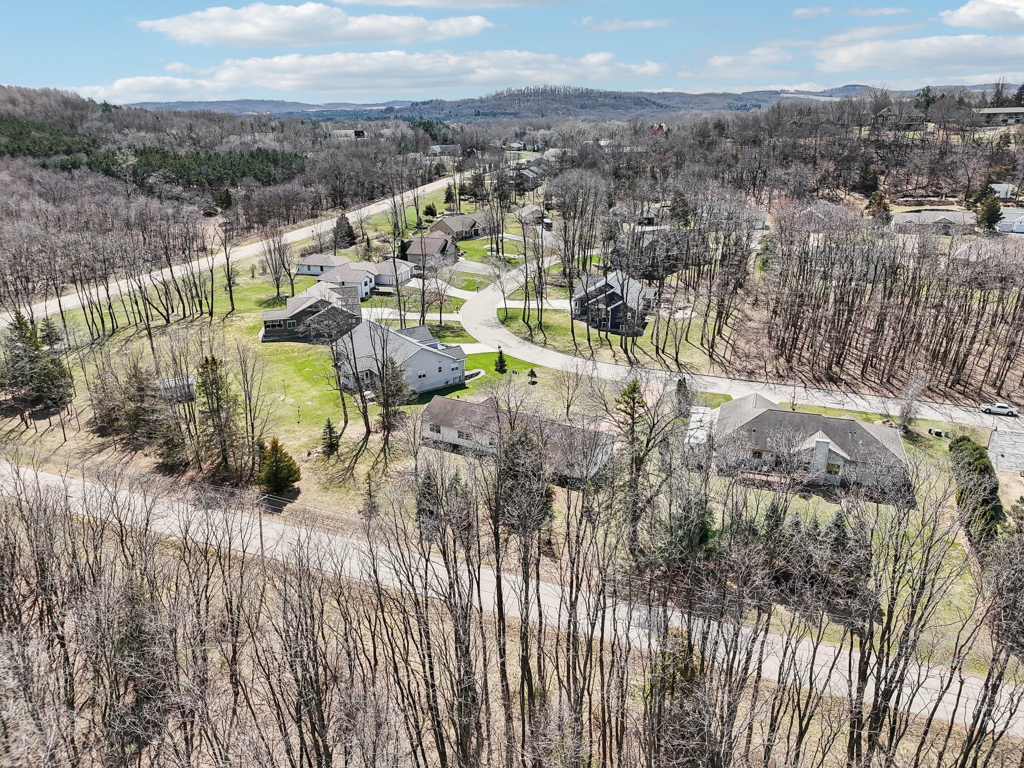 W10927 Arbor Valley Rd-1704-1-012.jpg