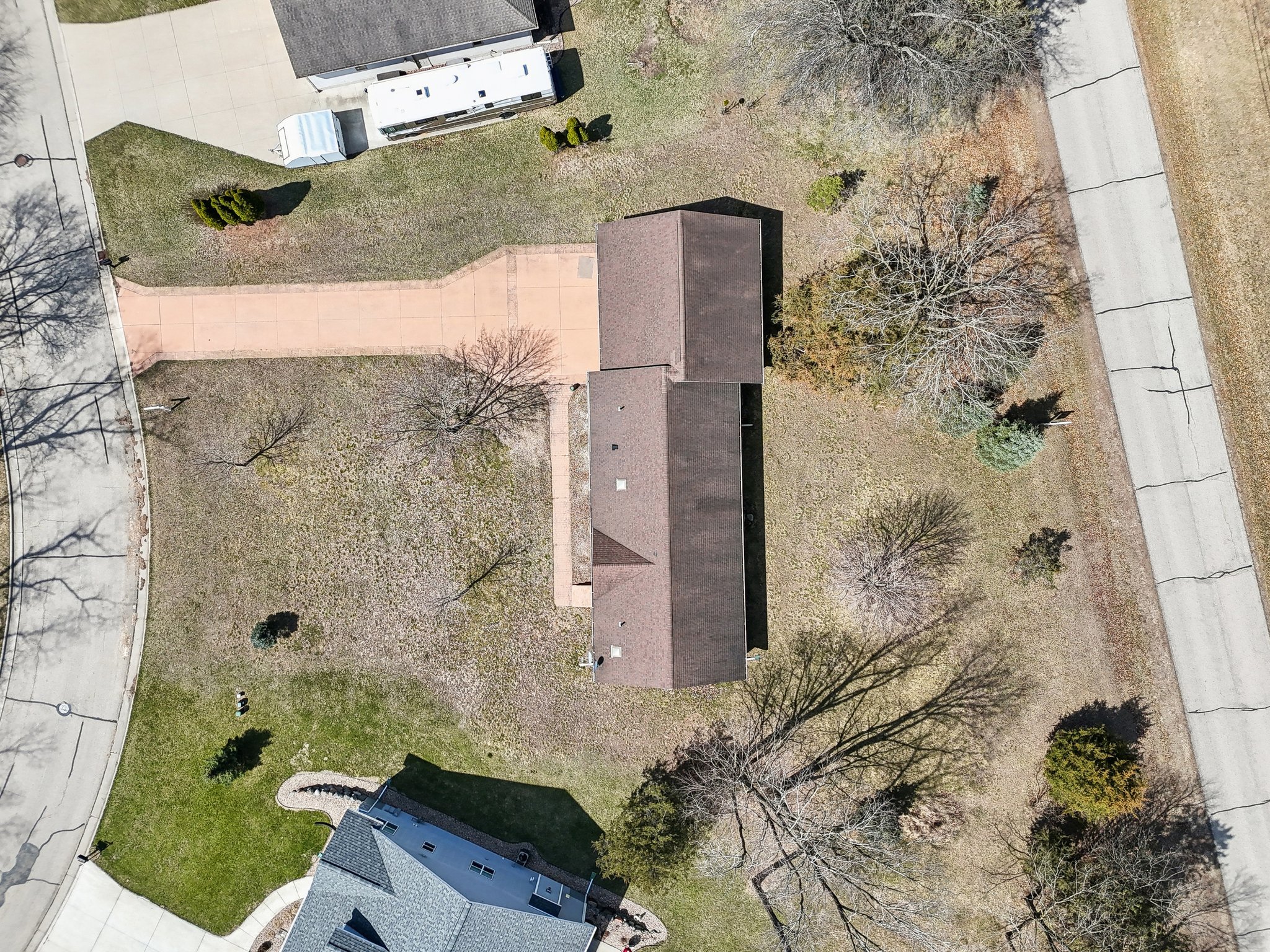 W10927 Arbor Valley Rd-1704-1-016.jpg