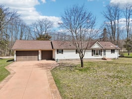 W10927 Arbor Valley Rd-1704-1-001.jpg