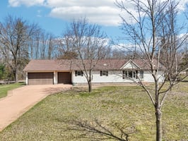 W10927 Arbor Valley Rd-1704-1-002.jpg