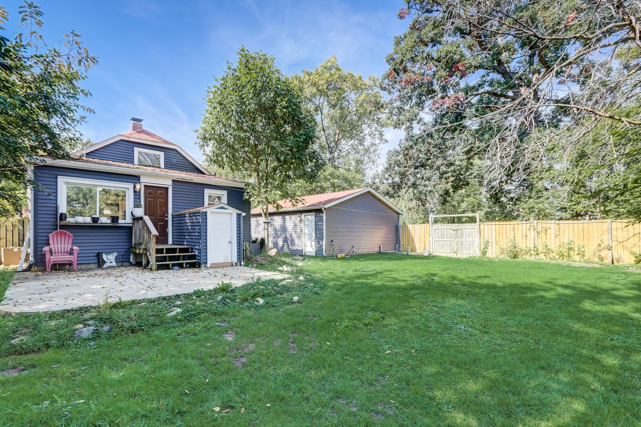 Crocus Rd-037